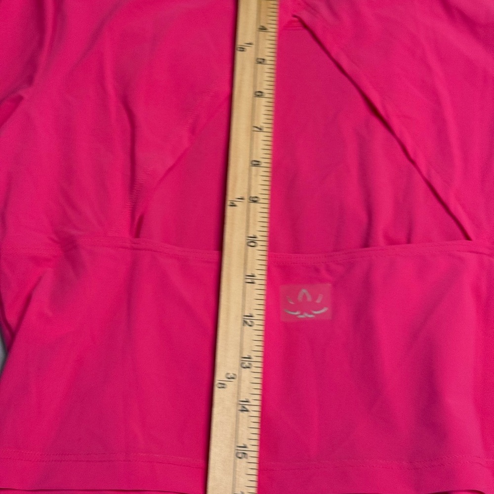 Beyond Yoga open back crop top long sleeve  pink LARGE athleisure barbiecore - Picture 11 of 11